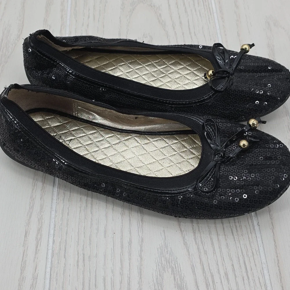 J. Khaki Black‎ Sequence Ballet Flats with Bow Kori 4.5M